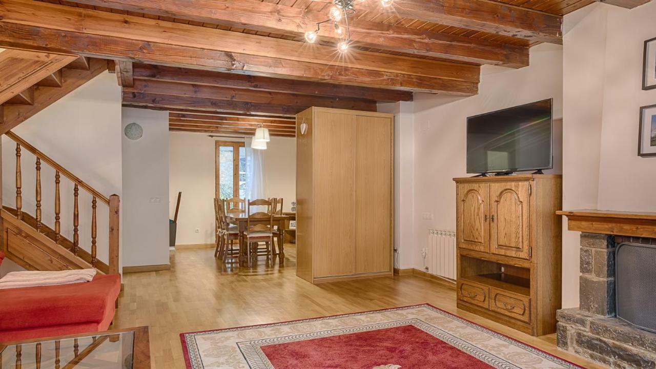 Saplan Real Estate Montlude Apartment Лес Екстериор снимка