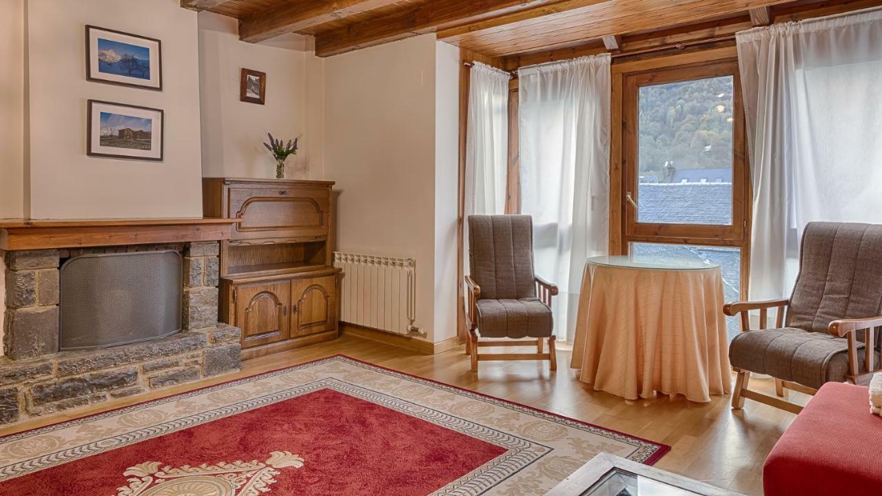 Saplan Real Estate Montlude Apartment Лес Екстериор снимка